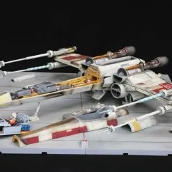 Kotobukiya Star Wars T-65 X-Wing Fighter Cross Section Model Kit