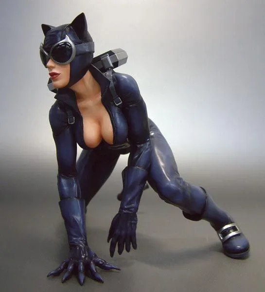 Kotobukiya Catwoman Art FX Vinyl Statue 1 Kotobukiya Catwoman Art FX Vinyl Statue