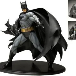 Kotobukiya Batman Black Costume Version ArtFx Statue