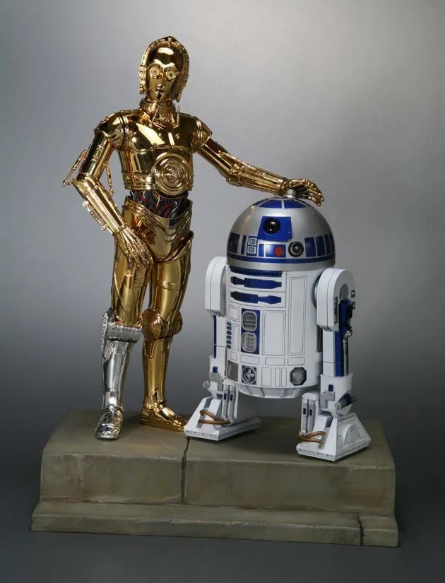 Kotobukiya Star Wars C-3PO & R2-D2 (Episode IV) Vinyl Kit 1 Kotobukiya Star Wars C-3PO & R2-D2 (Episode IV) Vinyl Kit