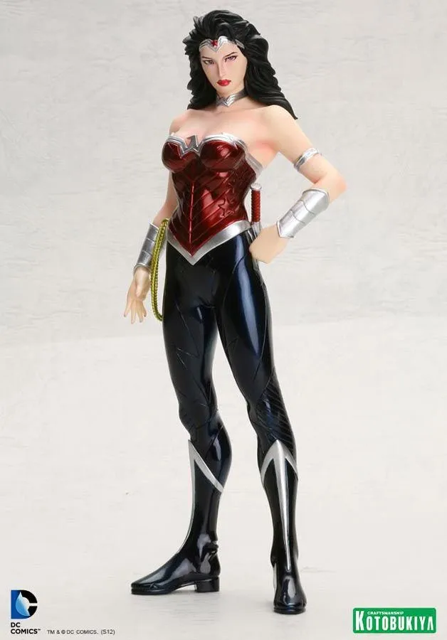 Kotobukiya Justice League Wonder Woman New 52 ArtFX Statue 1 Kotobukiya Justice League Wonder Woman New 52 ArtFX Statue
